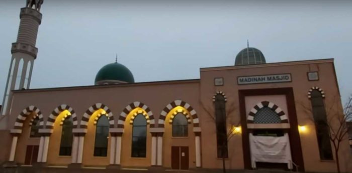 مسجد الروضة بمونتريال