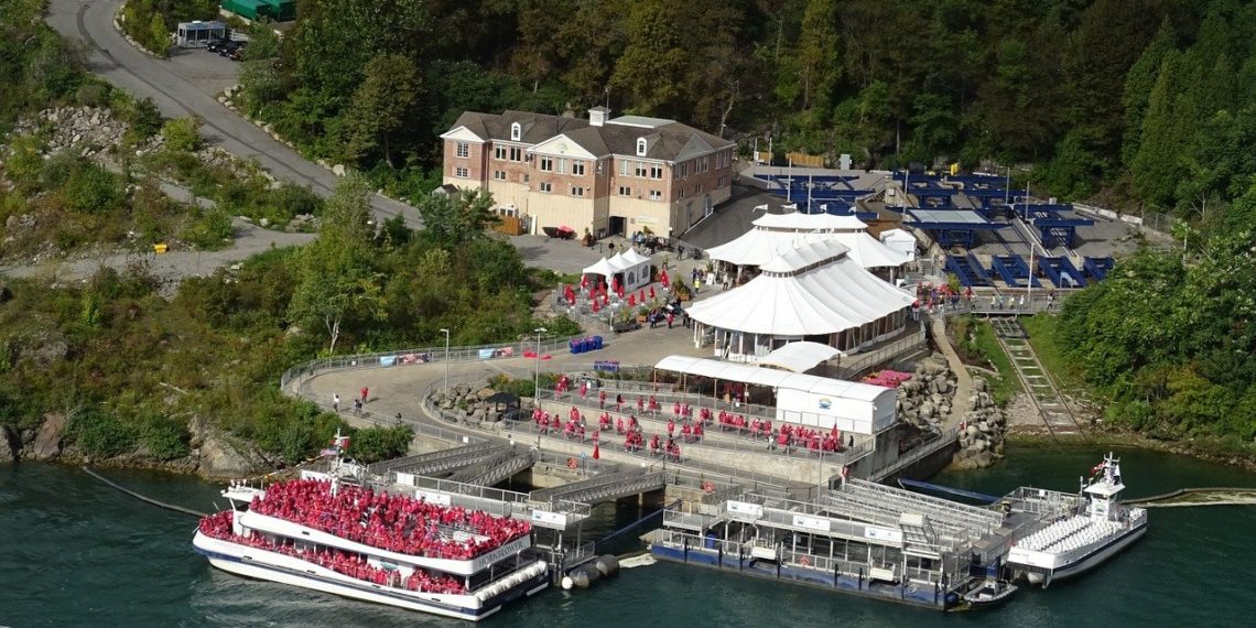 اسرار نجاح المهاجرين إلى كندا