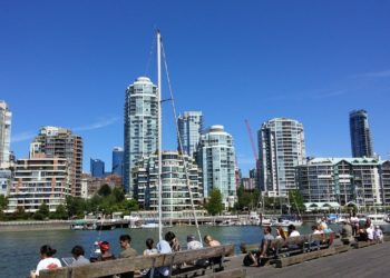 المنظمات الكندية التي تكفل اللاجئين