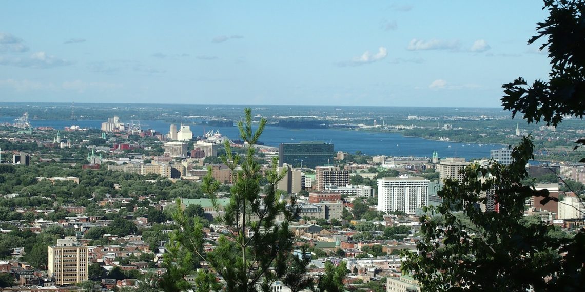 تصريح العمل في كندا