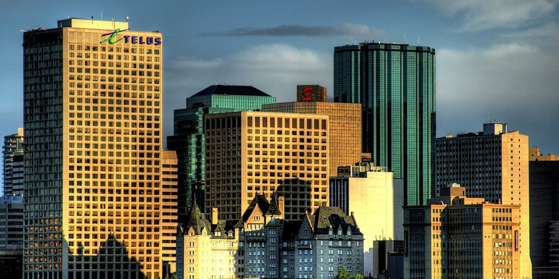 متوسط دخل الفرد في كندا