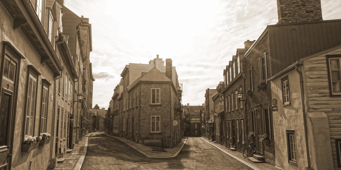 مدينة لافال كندا