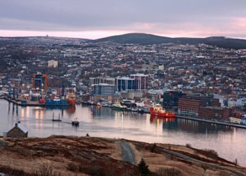 تكلفة الطلاق والنفقة في كندا