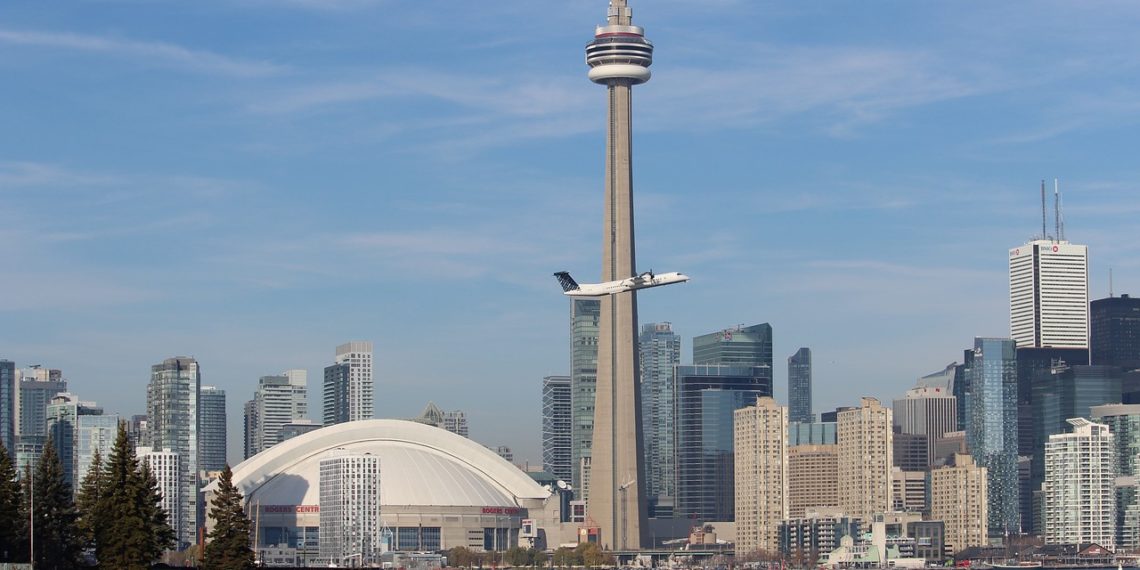 قانون العمل في كندا