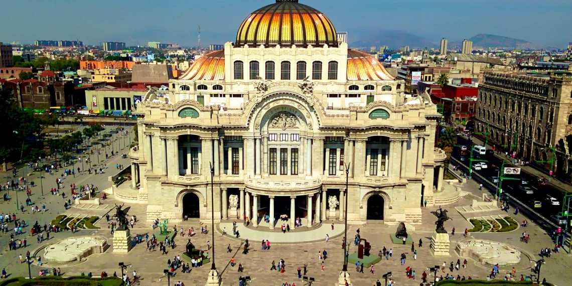 لغة المكسيك