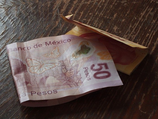 العملة في المكسيك