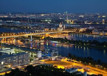 مميزات الولادة في النمسا