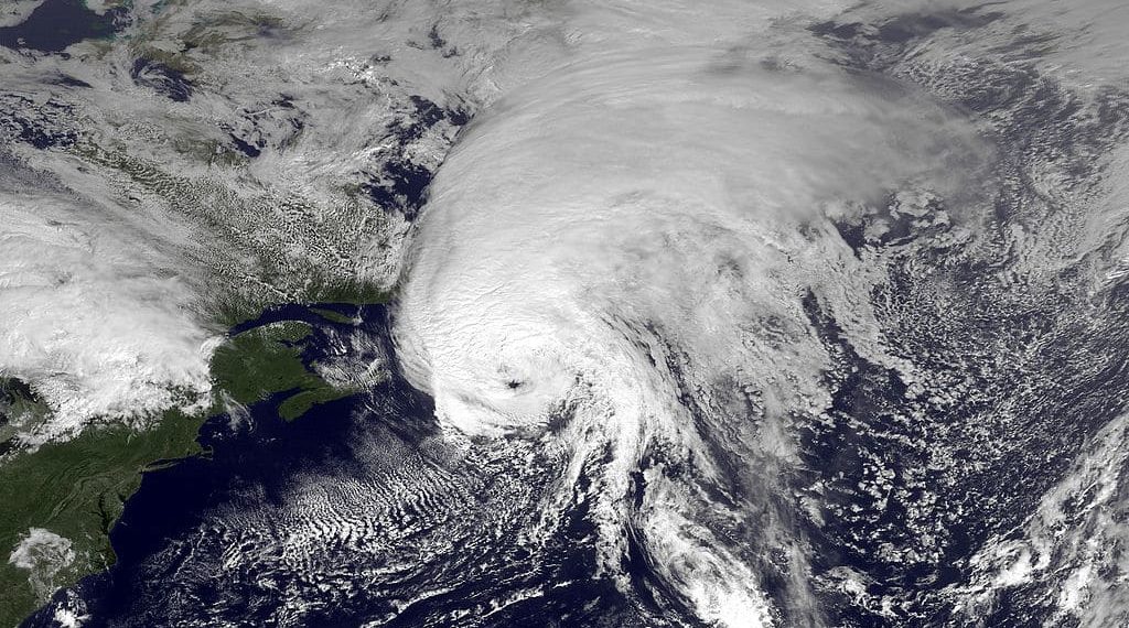 أكبر أعاصير في التاريخ
