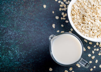 طريقة صنع الشوفان والحليب للريجيم 