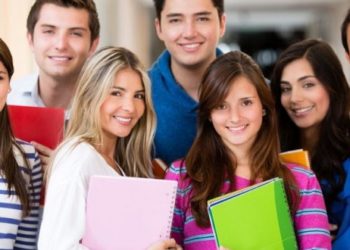 تكاليف الدراسة في كندا للمصريين