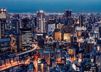 راتب عامل النظافة في اليابان: قيمة الراتب حسب الخبرة والتعليم والمدينة