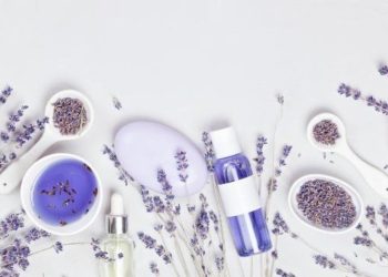 فوائد زيت اللافندر للهالات السوداء