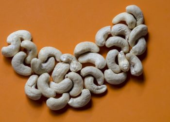 أضرار الكاجو