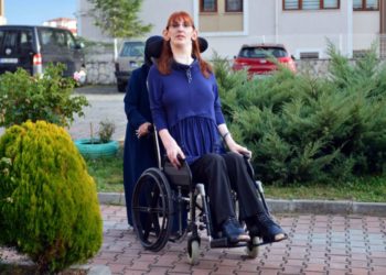 أطول امرأة في العالم