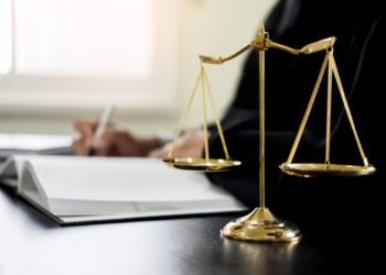 راتب المحامي في ألمانيا