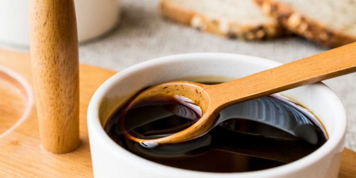 فوائد العسل الأسود قبل النوم