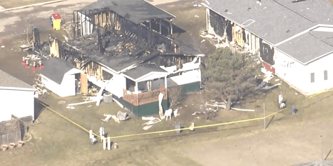 4 قتلى من عائلة واحدة أثر وقوع انفجار بأحد المنازل