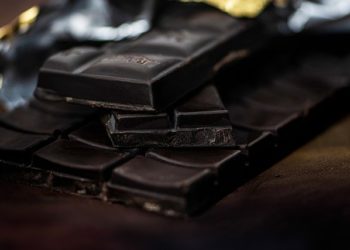 فوائد الشوكولاته الداكنة السوداء