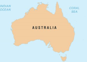 أصغر قارات العالم 