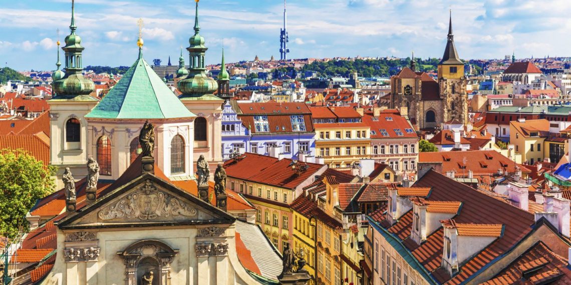 رواتب العمل في التشيك