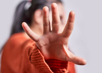 مخاوف كبيرة بشأن المعاملة غير العادلة من قبل شركات التأمين ضد العرب والكلدان الأمريكيين