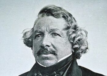  مخترع الكاميرا