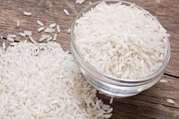 الفرق بين الأرز البني والأرز الأبيض