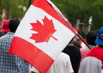 راتب اللاجئ في كندا